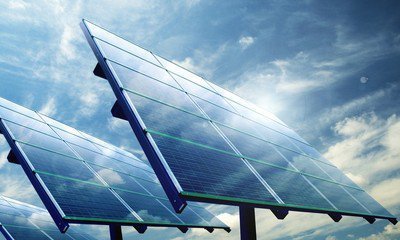 太陽能光伏組件高價回收 蘇州鵬程光伏科技與太陽能硅片的價值循環(huán)